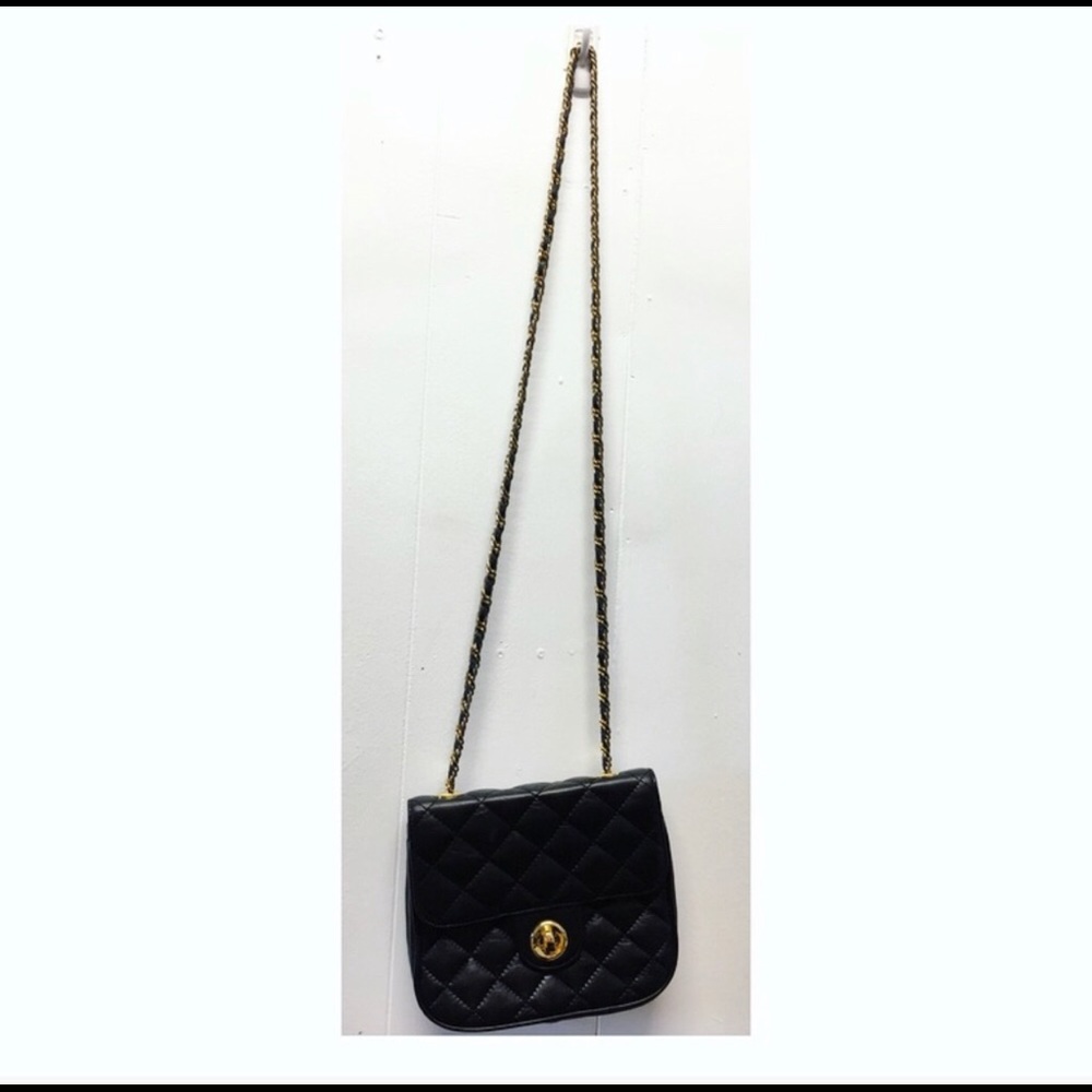 Bloomingdales | Black & Gold Quilted Chain Purse